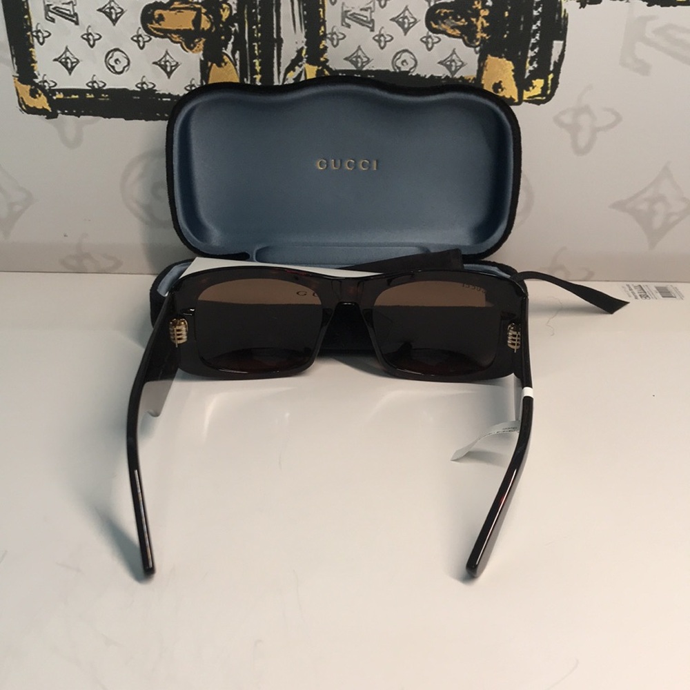 New Authentic Gucci Tortoiseshell Sunglasses GG1080s 002 - Picture 8 of 15